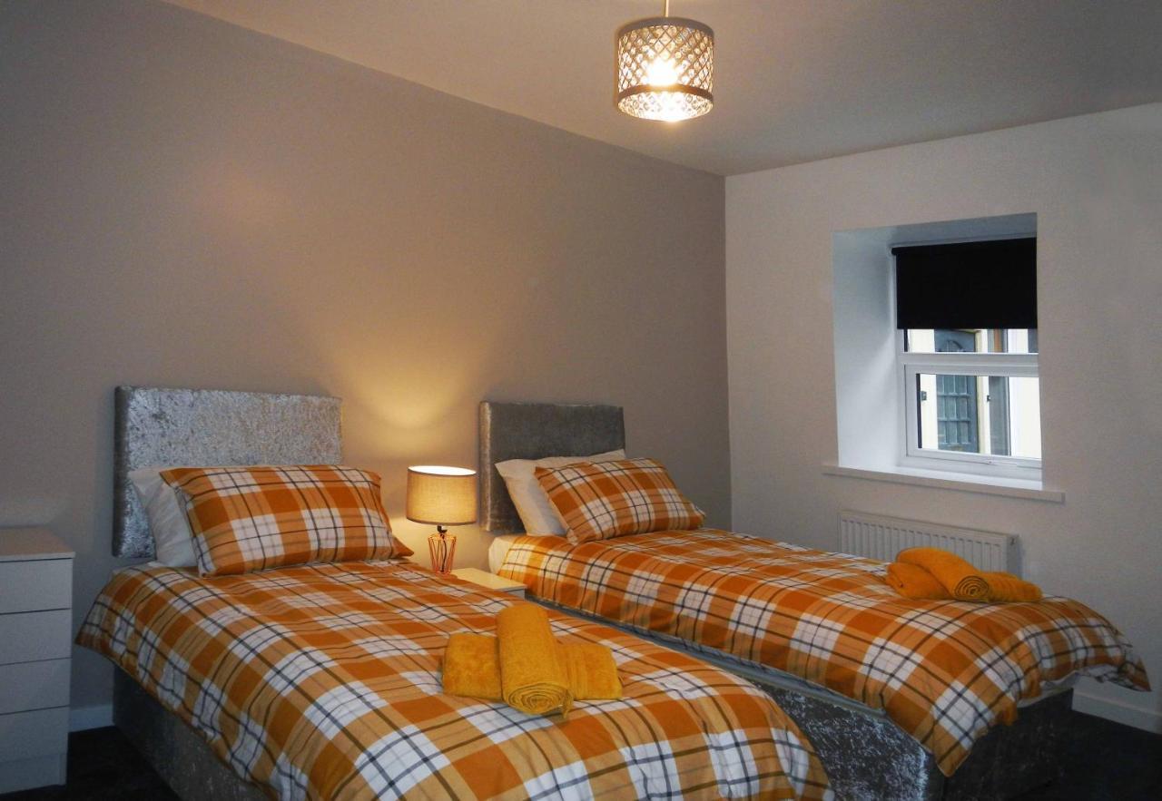 Machermore Castle East * Newton Stewart